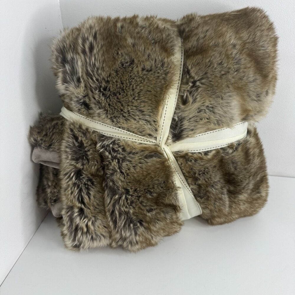 Pottery Barn Frosted Faux Fur throw Blanket 50x60" - Picture 2 of 4
